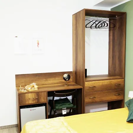 Pensionat Beso Dimore Partenopee 4*