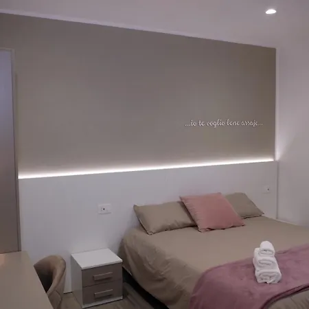 Beso Dimore Partenopee Guest house 4*